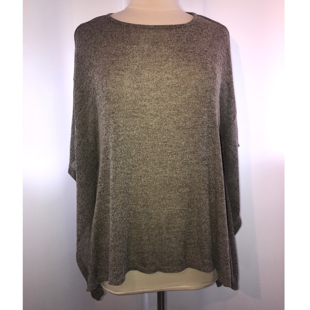 O-Neck Textured Sweater w/ Deep Arm Hole Wings